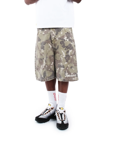 VINTAGE CAMO SHORTS